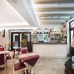 La Giara 3* Cefalù