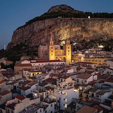 La Giara 3* Cefalù