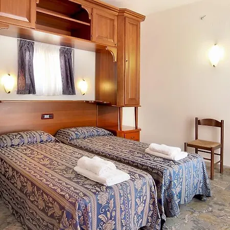 La Giara 3* Cefalù